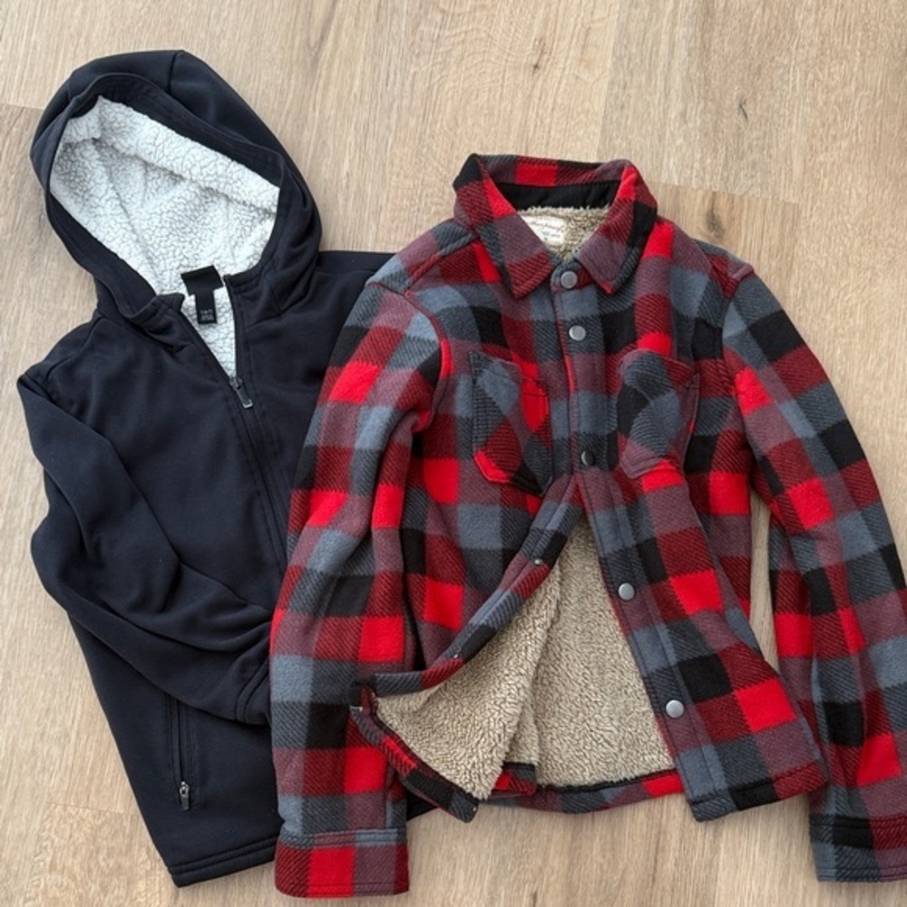 Bundle of two Zip up